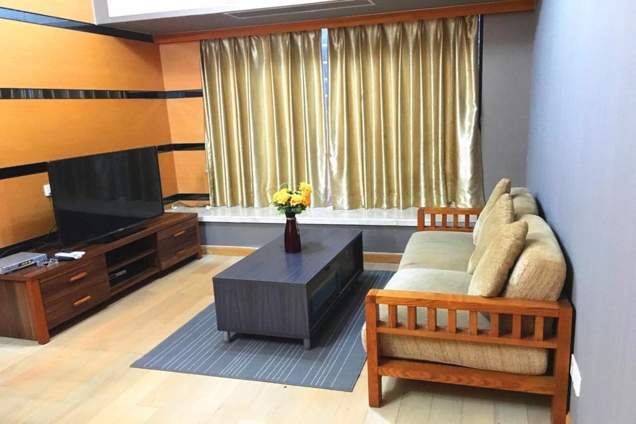 She & He Service Apartment Huifeng Kanton Exteriér fotografie