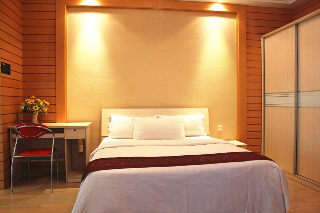 She & He Service Apartment Huifeng Kanton Exteriér fotografie