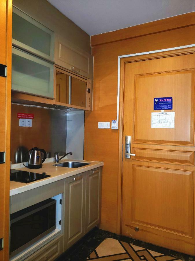 She & He Service Apartment Huifeng Kanton Exteriér fotografie